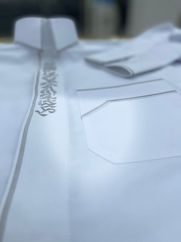 ثياب تطريز حسب الطب